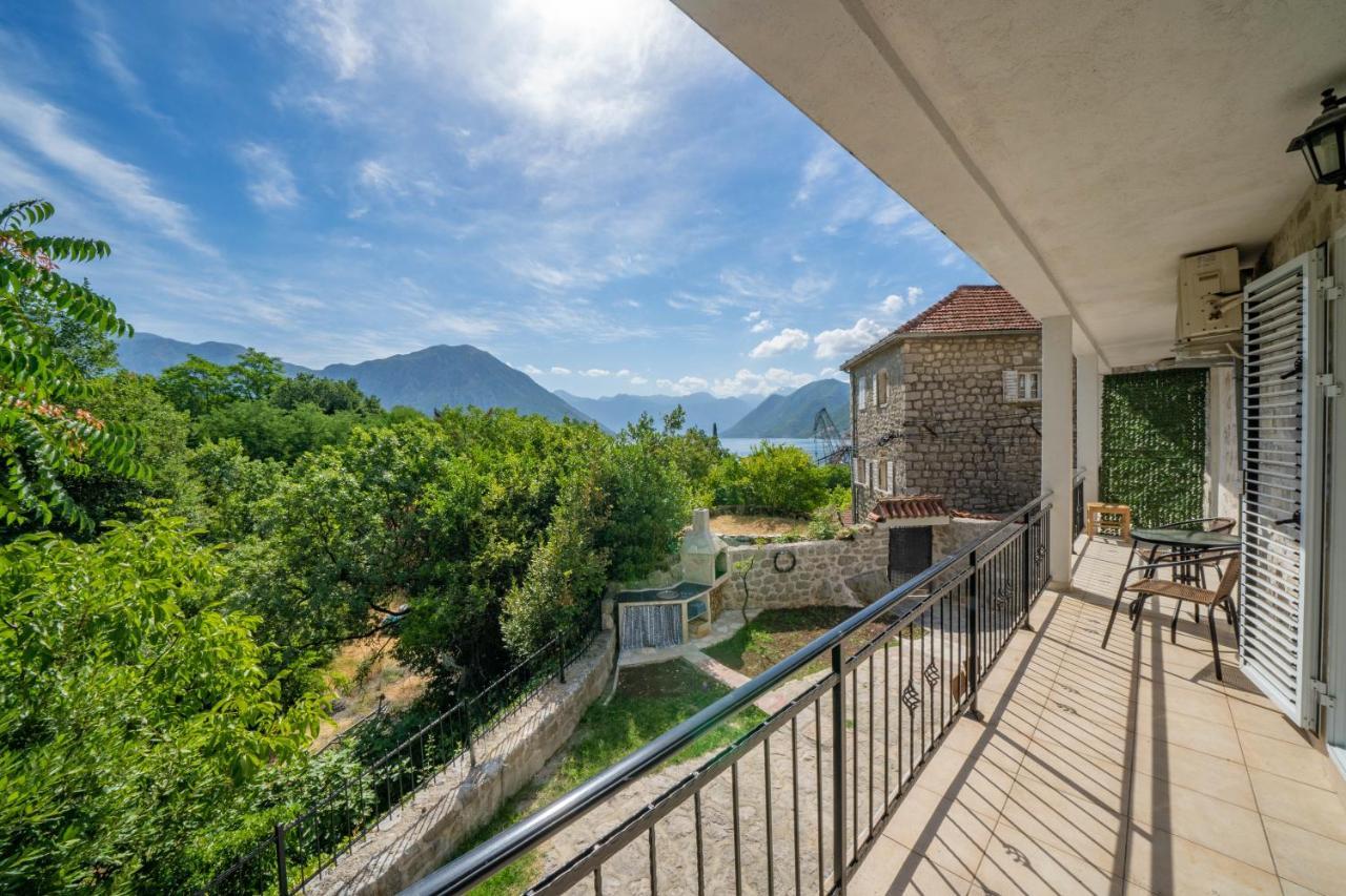 Villa Amfora Lipci Bagian luar foto