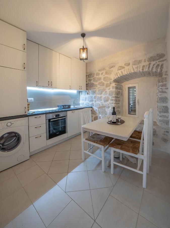 Villa Amfora Lipci Bagian luar foto
