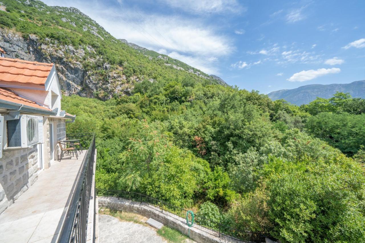 Villa Amfora Lipci Bagian luar foto