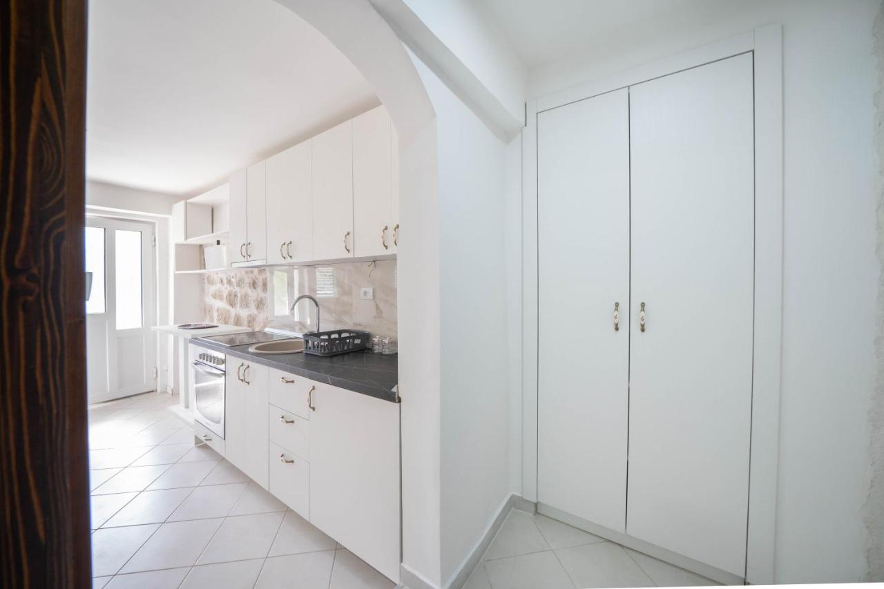 Villa Amfora Lipci Bagian luar foto