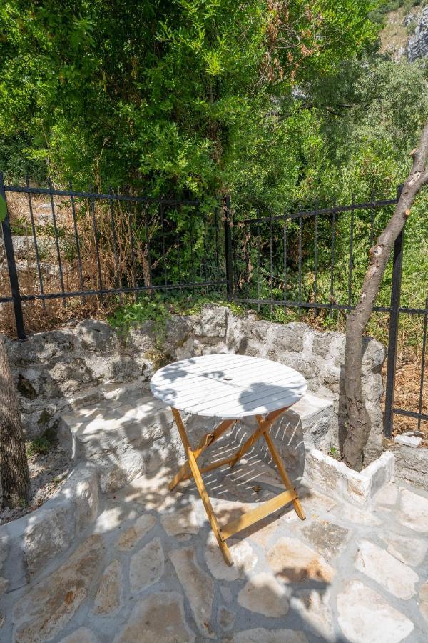 Villa Amfora Lipci Bagian luar foto