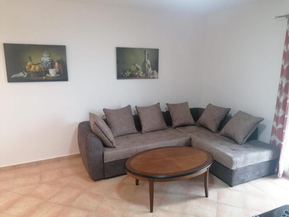 Villa Amfora Lipci Bagian luar foto